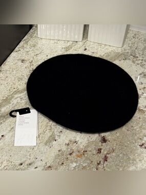 H&M Black Wool Beret